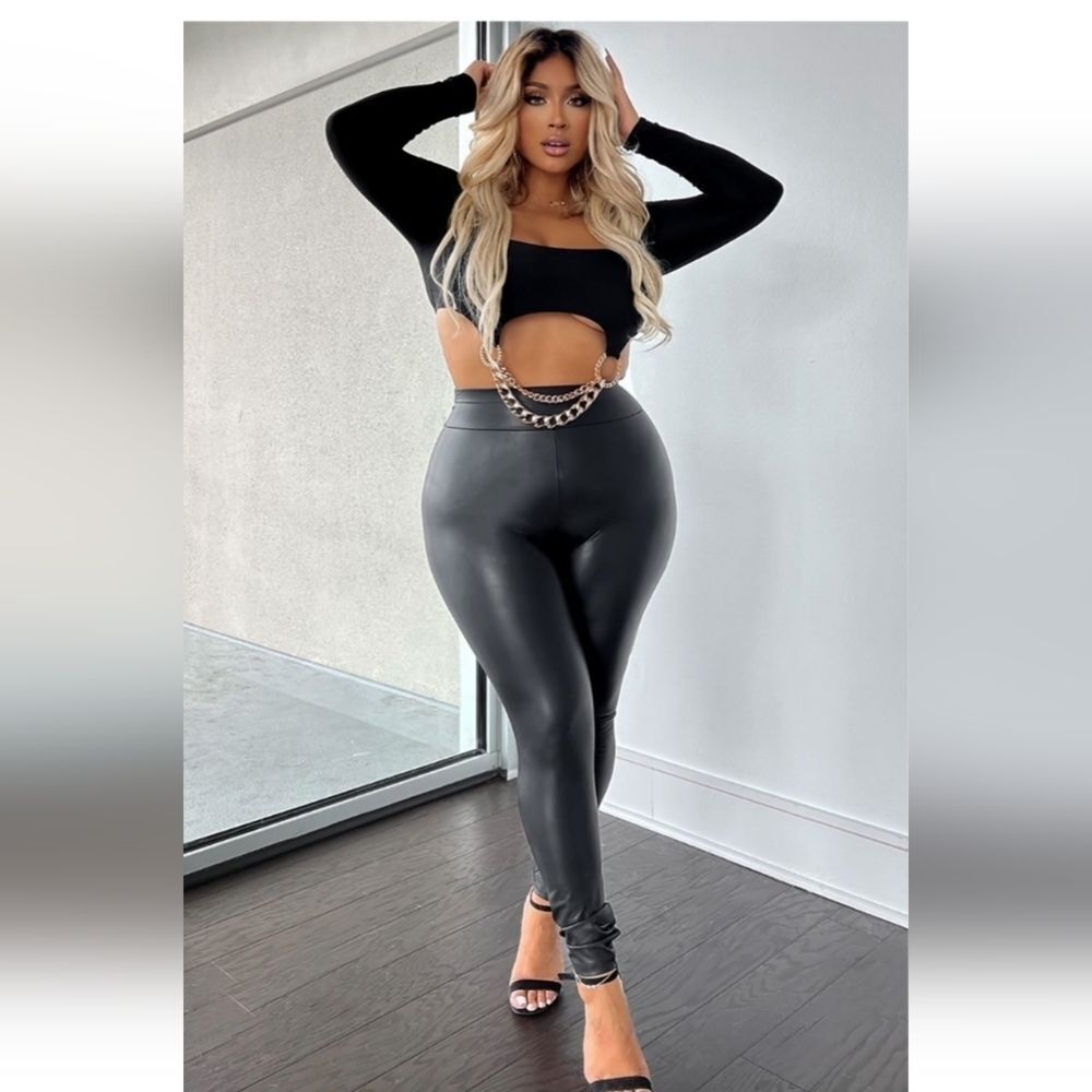 Fashion Nova Like What You See Faux Leather Legging - Black Size XL/1X (NWT)